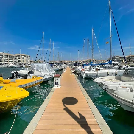 Appartement Superb With Garden Near The Sea Fréjus